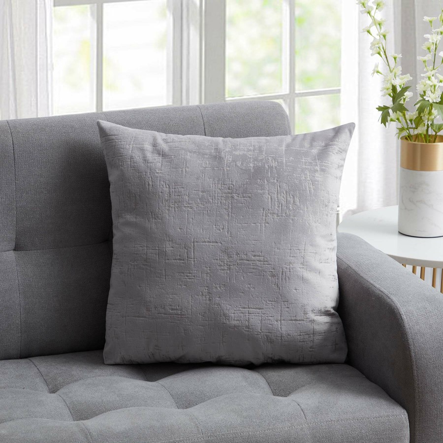 Decor & Pillows * | Laila Ali Adrian Grey Velvet Throw Pillow, 18 Discount